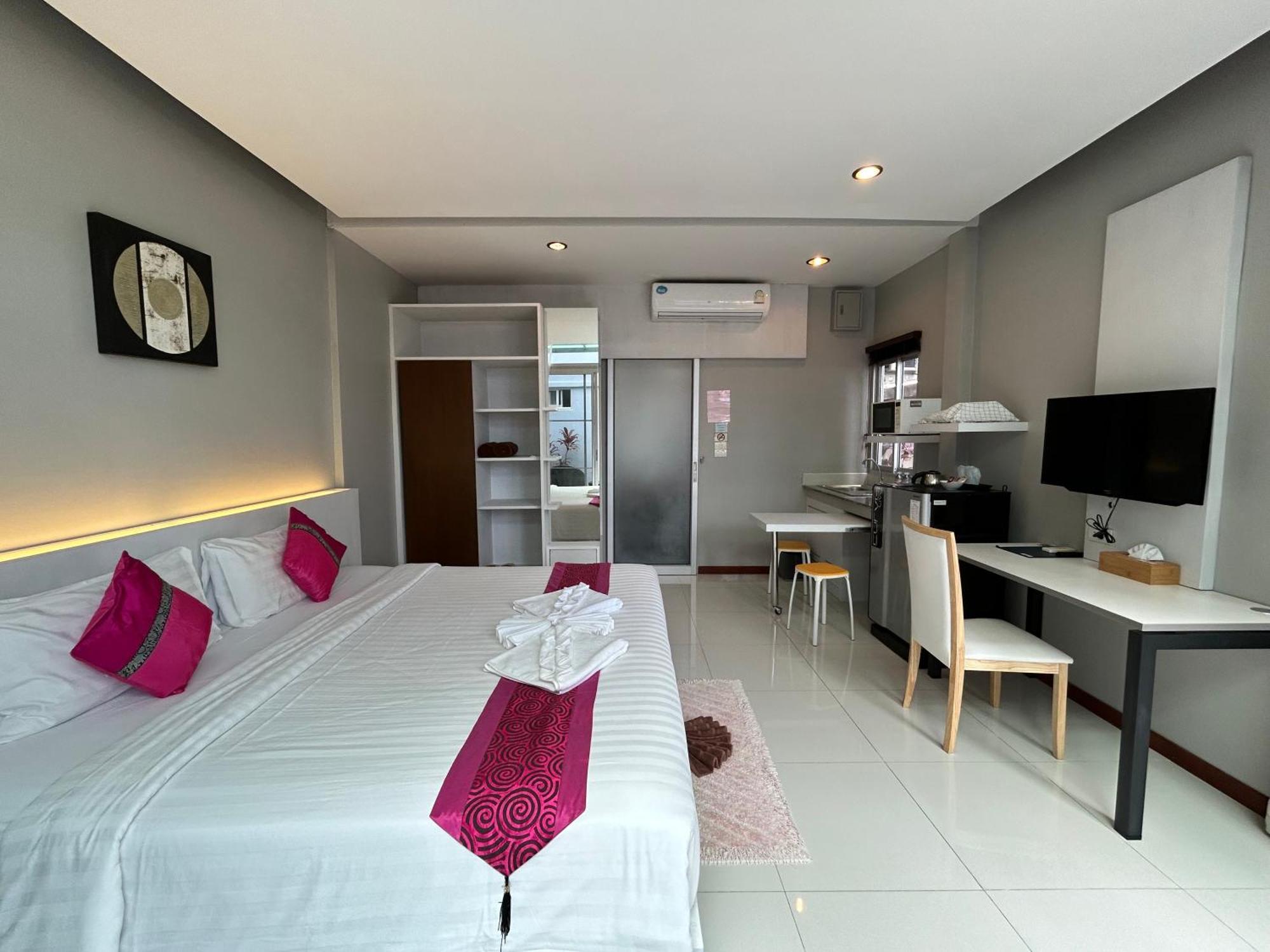 Phu Nana Boutique Hotel - Sha Plus Rawai Esterno foto