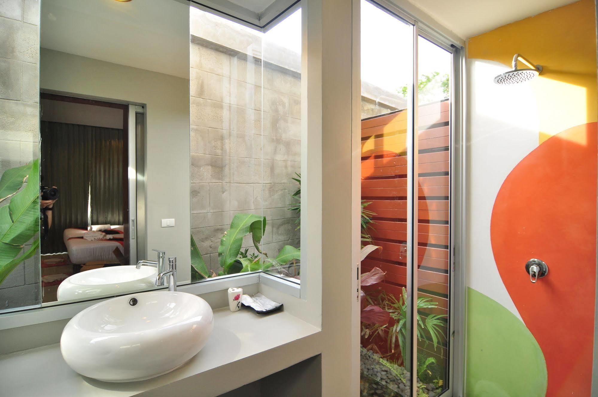 Phu Nana Boutique Hotel - Sha Plus Rawai Esterno foto