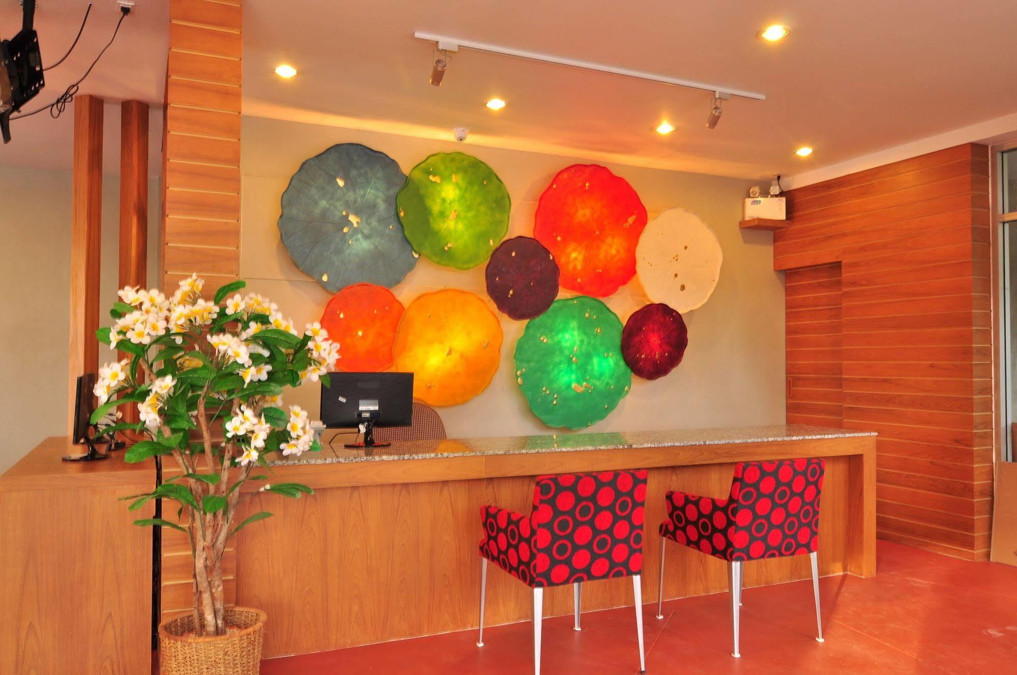 Phu Nana Boutique Hotel - Sha Plus Rawai Esterno foto
