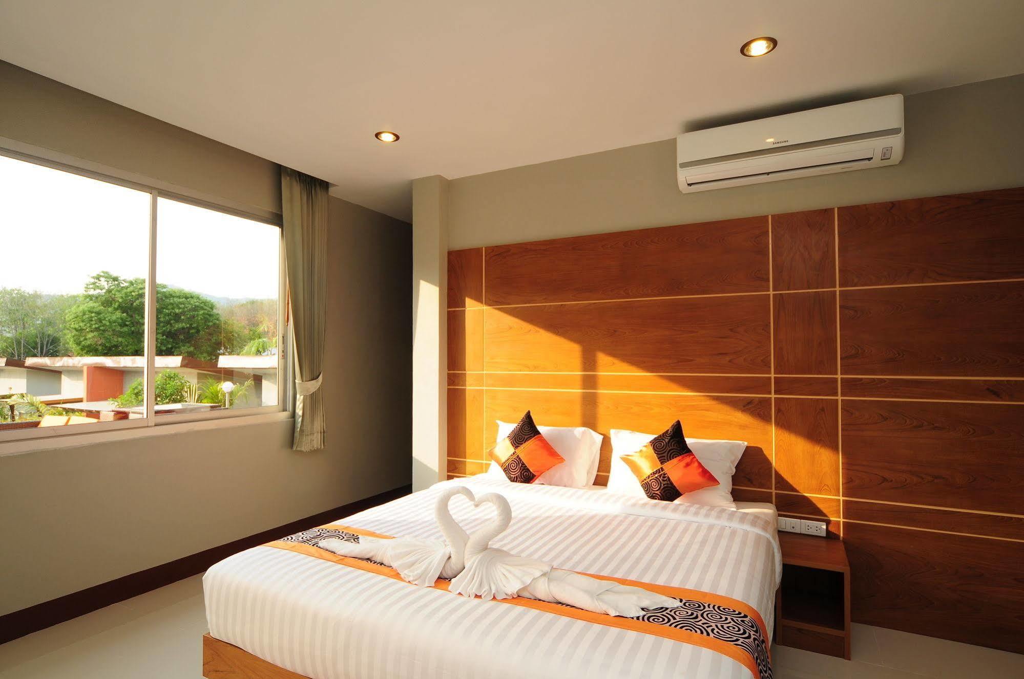 Phu Nana Boutique Hotel - Sha Plus Rawai Esterno foto