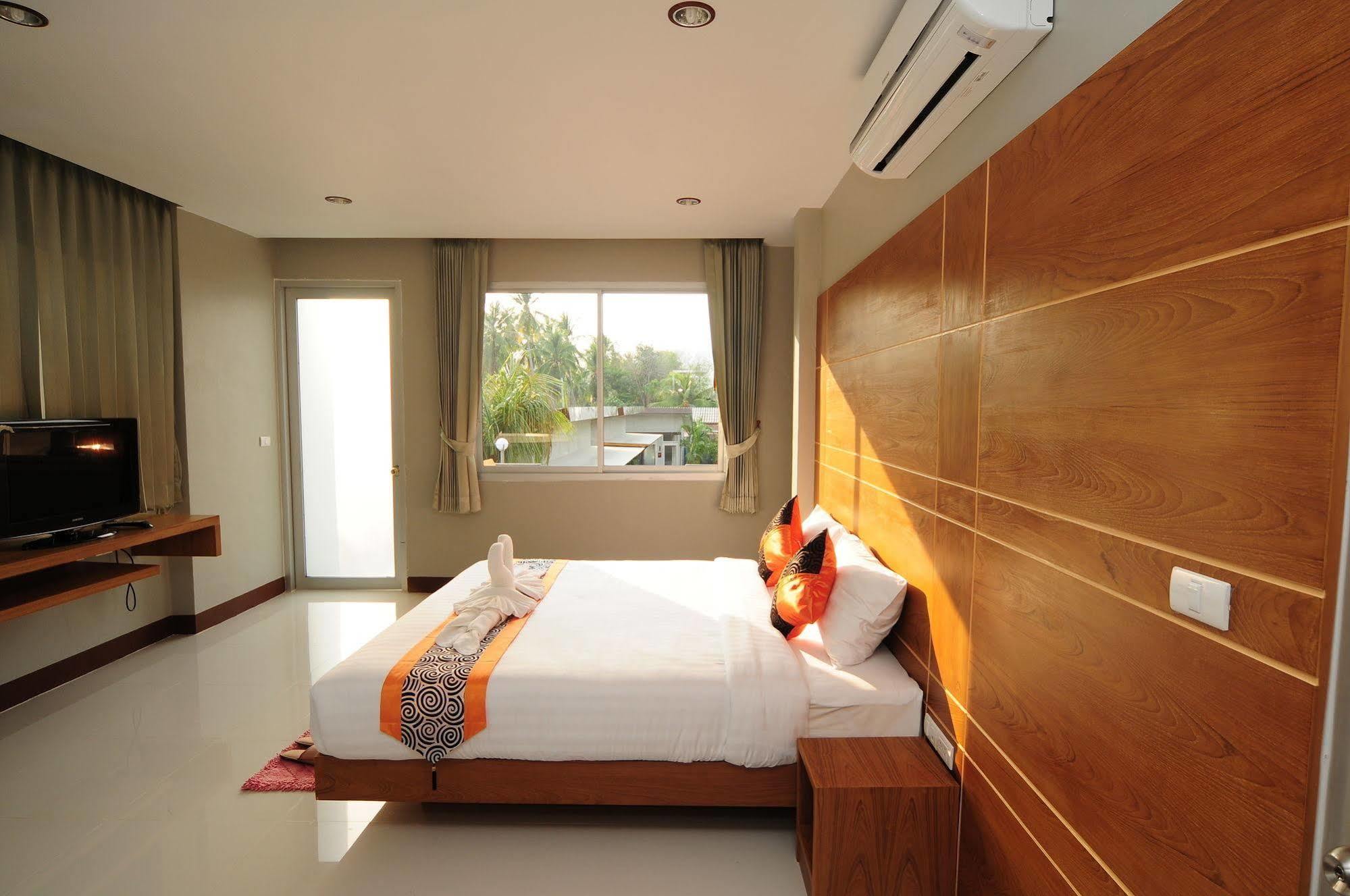 Phu Nana Boutique Hotel - Sha Plus Rawai Esterno foto